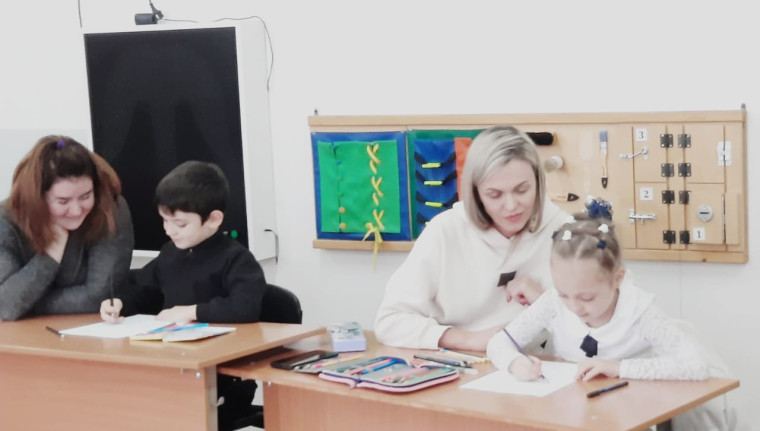 В школе прошли мероприятия, посвященные закрытию Года семьи.